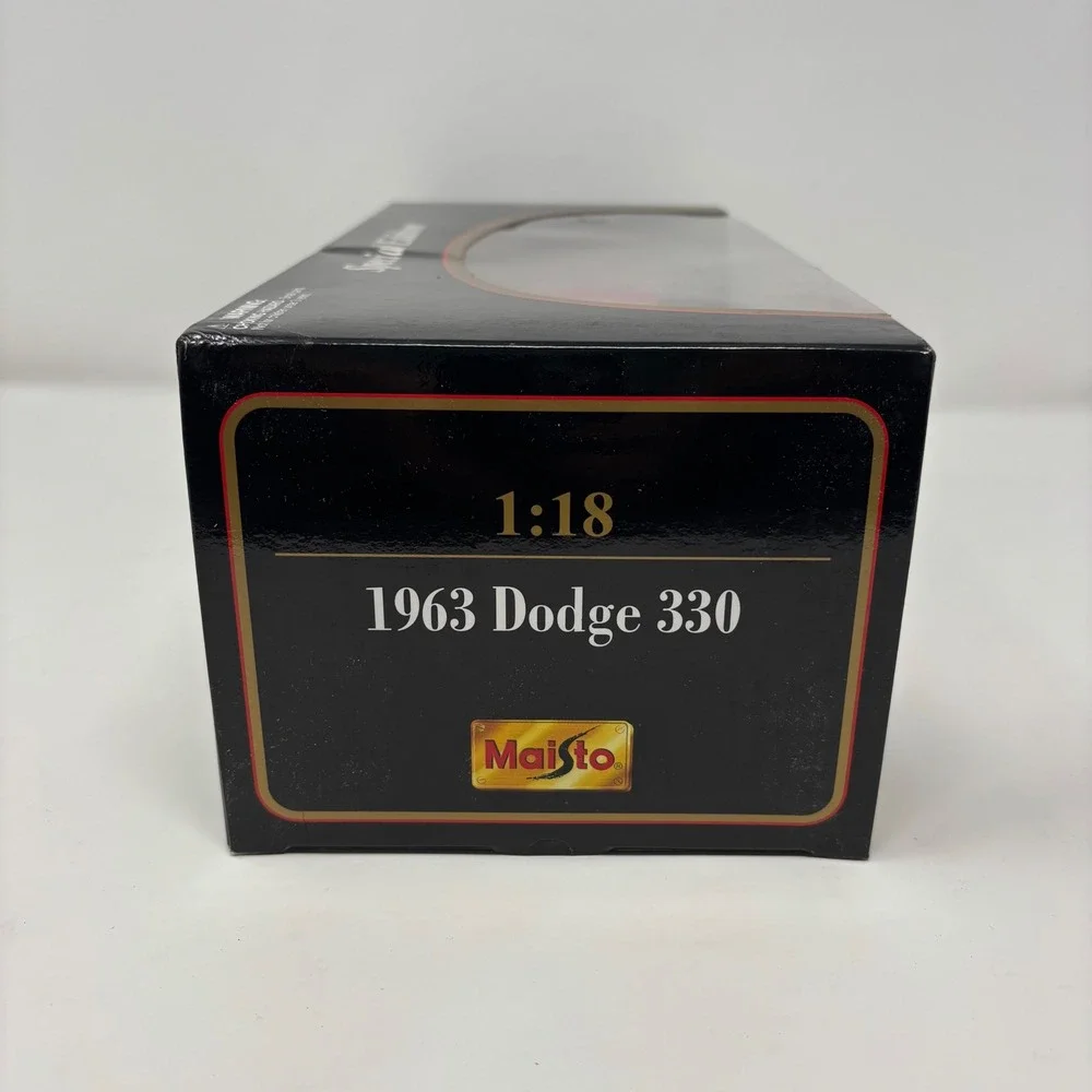 1963 Dodge 330 1:18 Maisto Special Edition Diecast Open Box